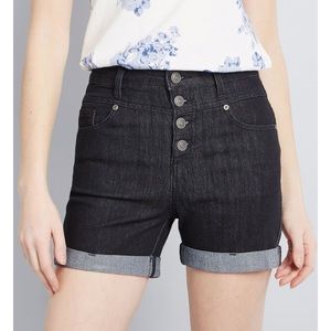 NWT black high-waisted cuffed jean shorts
